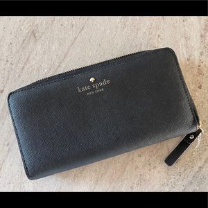 Kate Spade Zip Wallet